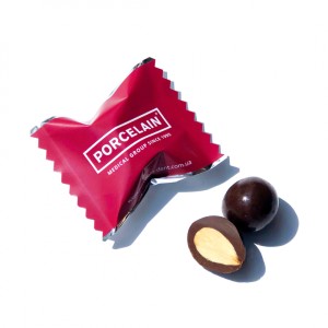 Słodycze Reklamowe z Logo (Nuts in chocolate with logo almonds with sugar coating)