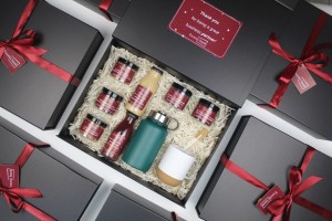 Zestaw prezentowy „Obfitość Smaków i Komfortu”