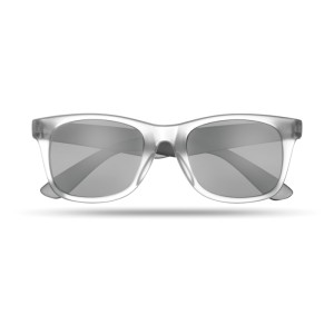 Sunglasses with mirrored lense